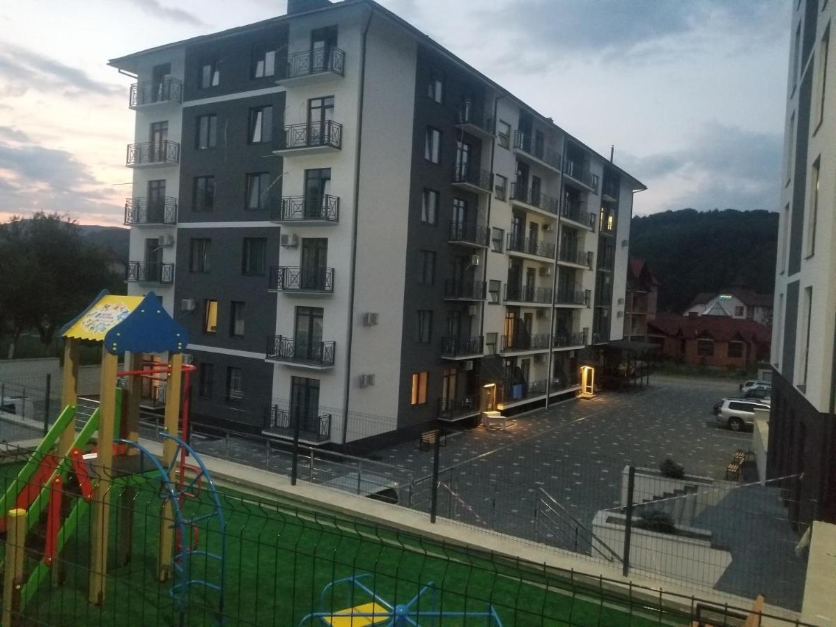 Апартаменти Віланж Polyana  Esterno foto